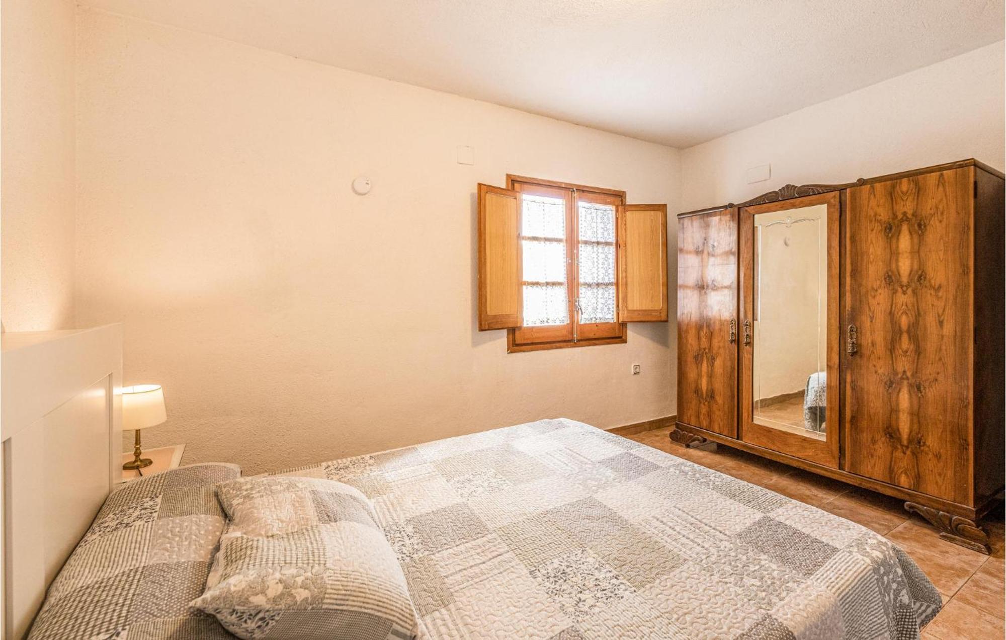 Awesome Home In Riells I Viabrea With Wifi Breda 외부 사진