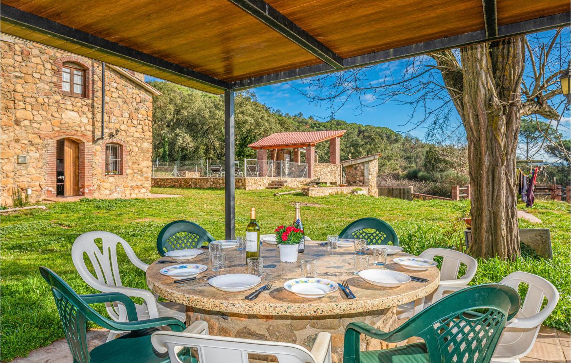 Awesome Home In Riells I Viabrea With Wifi Breda 외부 사진
